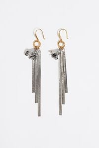 Pendientes flores y cadenas plateado oscuro