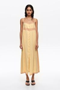 Vestido l&iacute;nea A botones y encajes amarillo