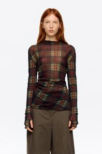 Camiseta tul cuello alto cuadros rojos