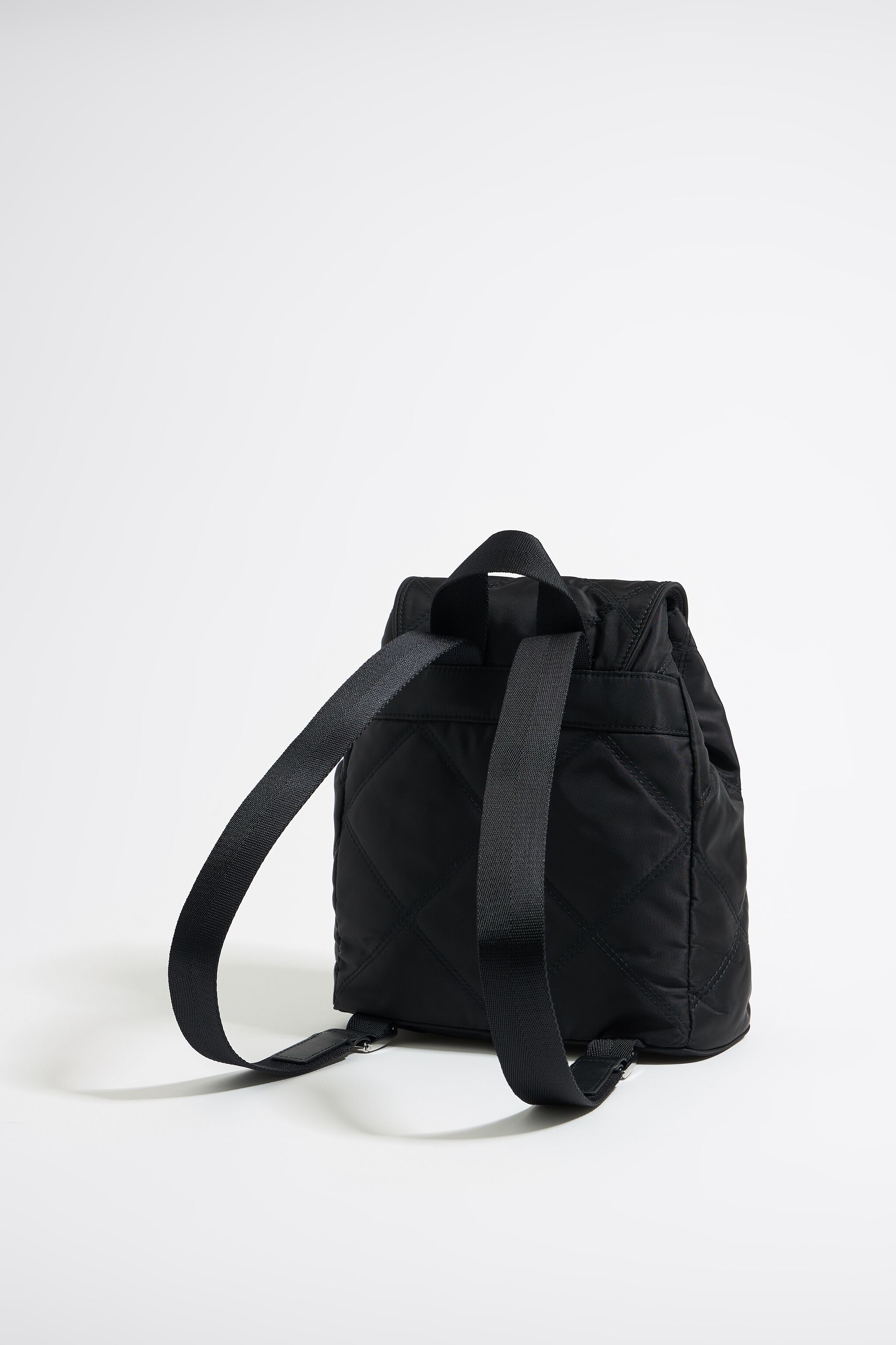Mochila acolchada zara on sale