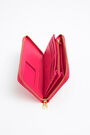 Billetera libro nylon fucsia Billetera libro nylon fucsia