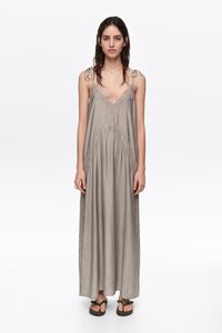 Vestido lencero fluido plata