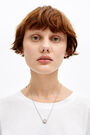 Collar corto fino logo blanco Collar corto fino logo blanco