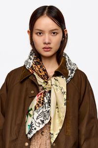 Pa&ntilde;uelo patchwork prints