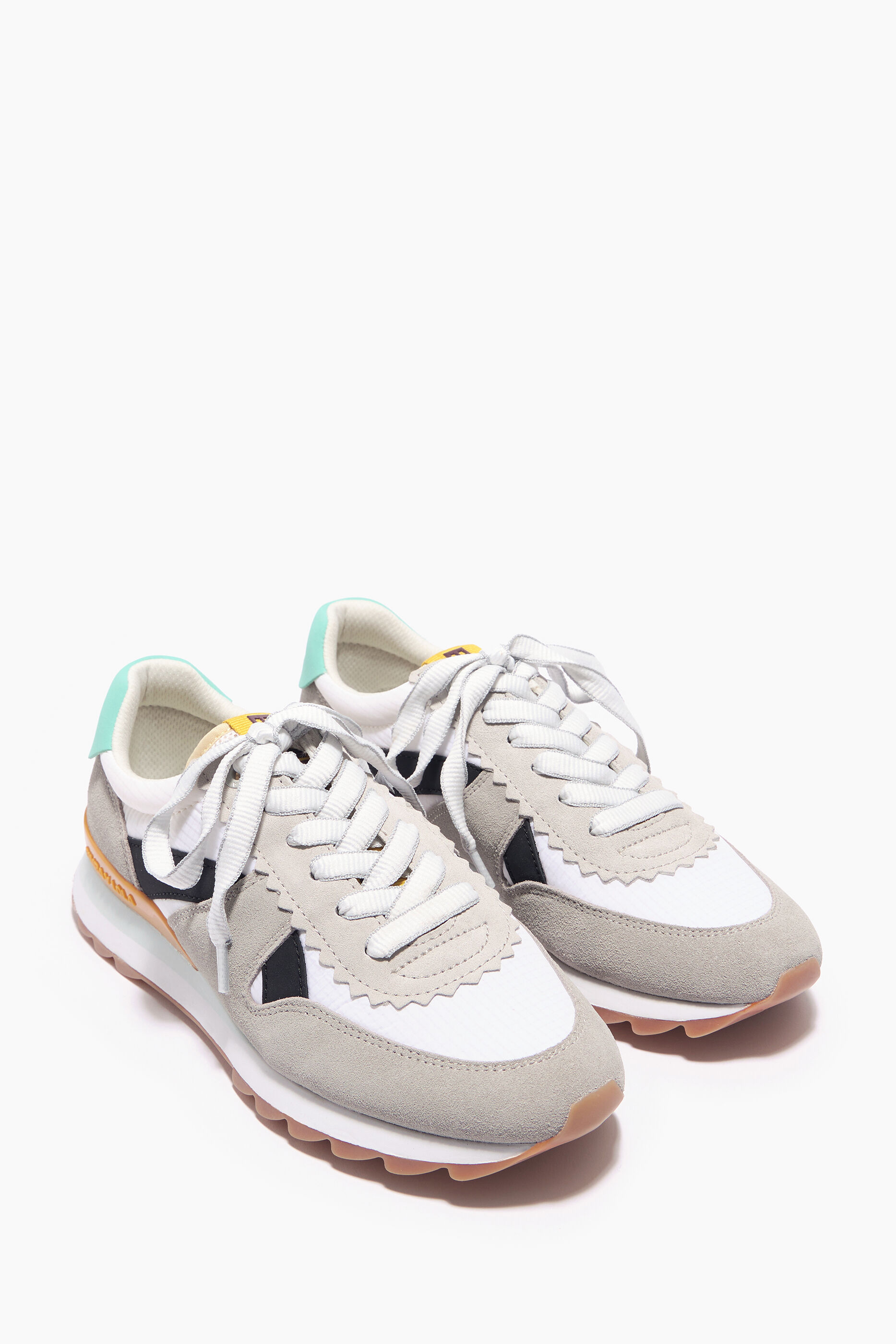Zapatillas blancas bimba y lola cheap