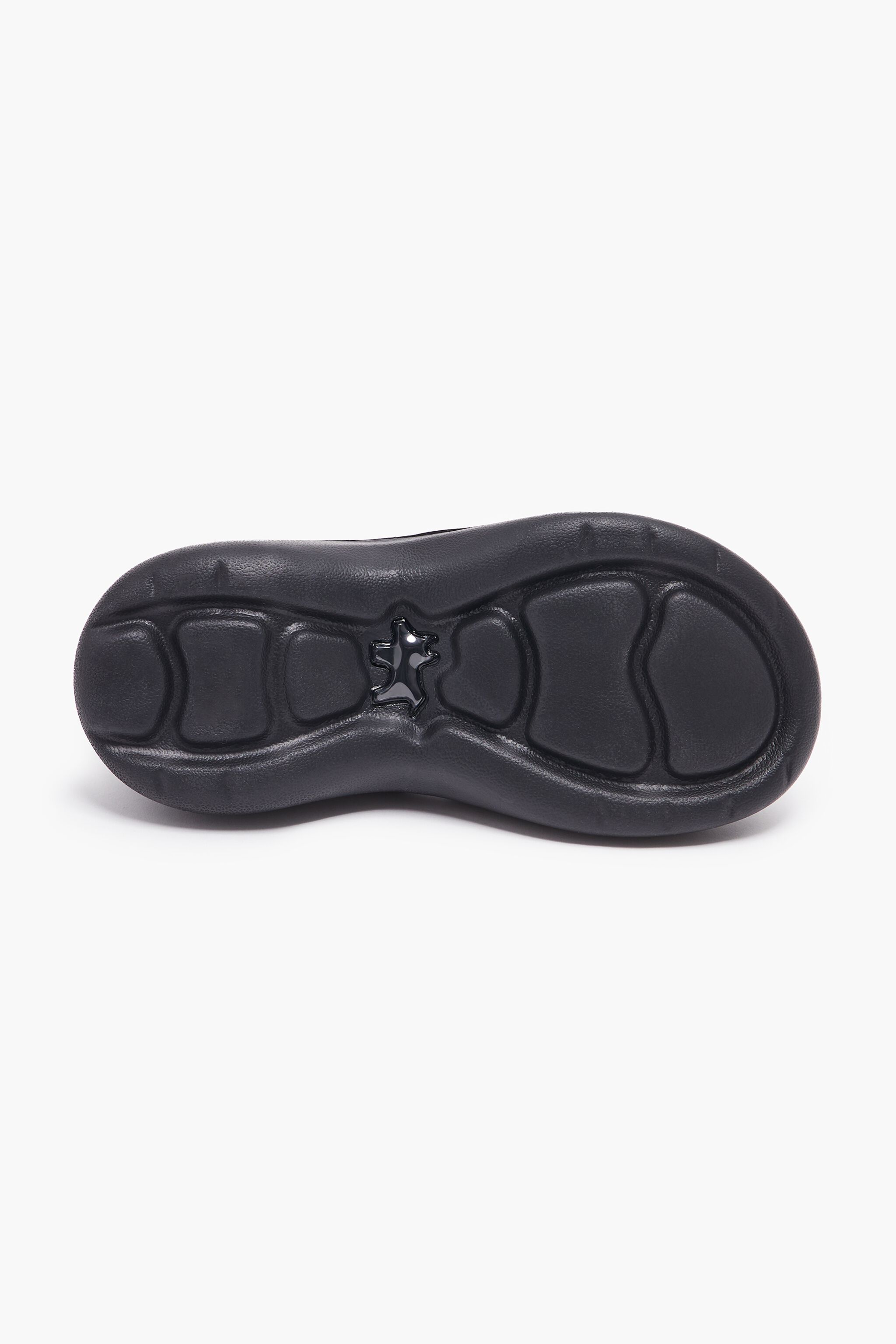 Zueco hot sale negro plataforma
