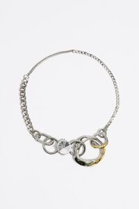 Collar cadena y texturas plateado