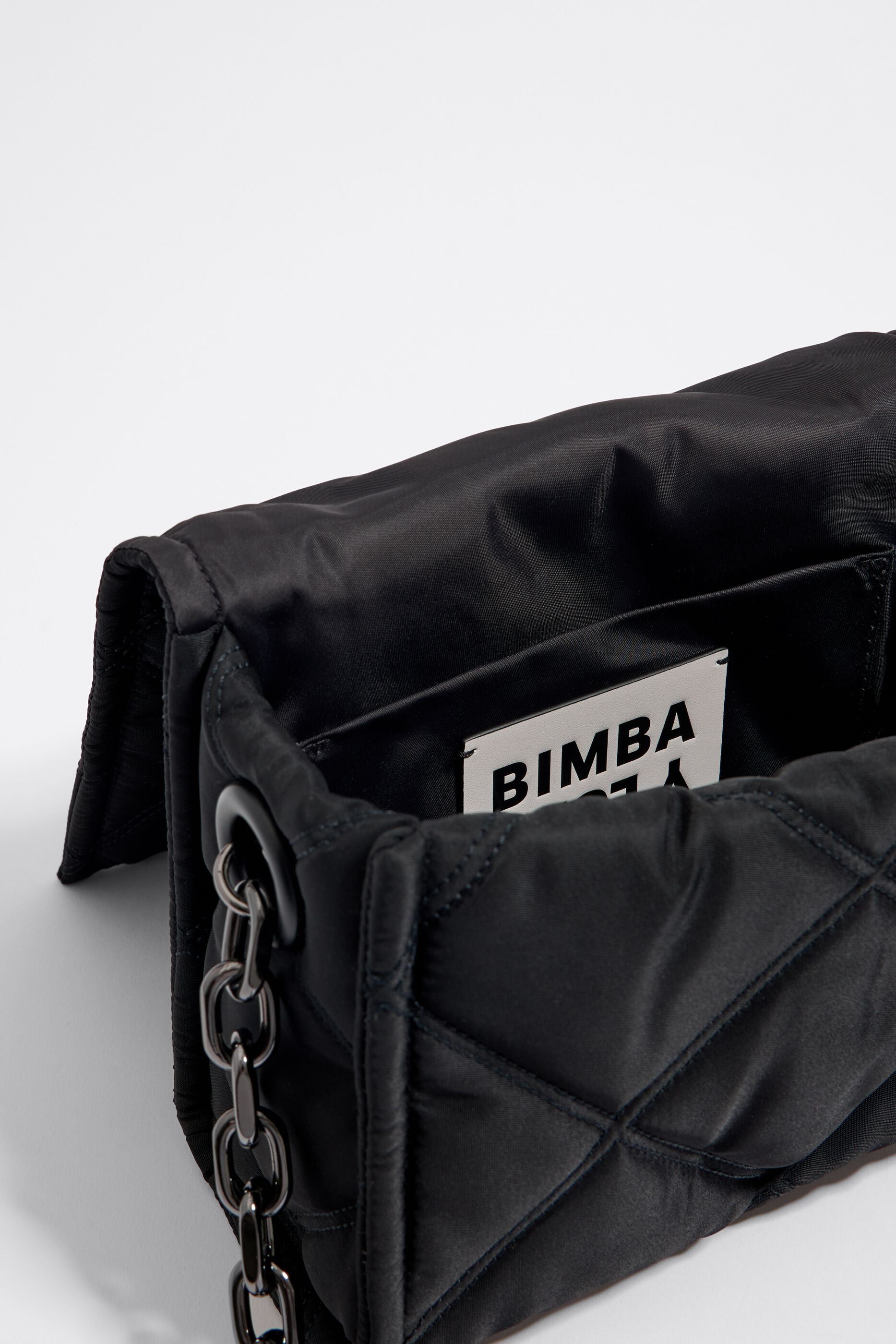 Bolso pequeno solapa negro