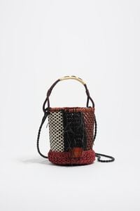 Bolso bucket mini trenzado piel patchwork rojo