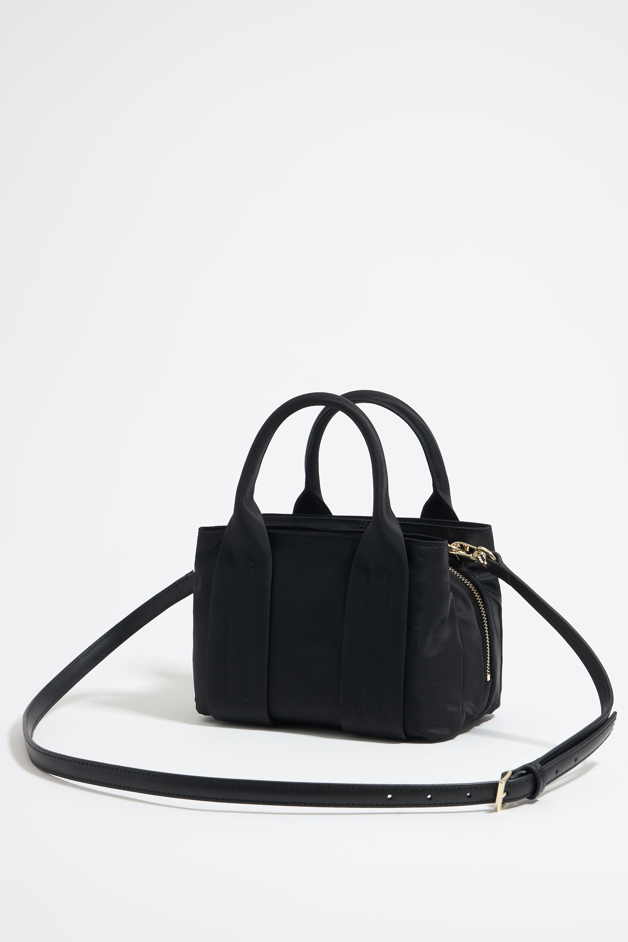 Bolso de mano pequeno nylon negro