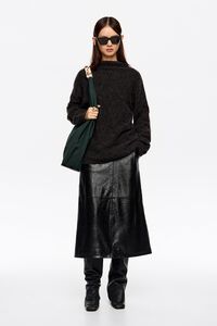 Jersey mohair escote subido gris oscuro