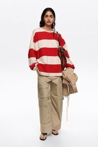 Camiseta oversize rayas rojas
