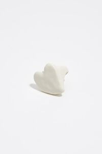 Anillo coraz&oacute;n textura lacado marfil